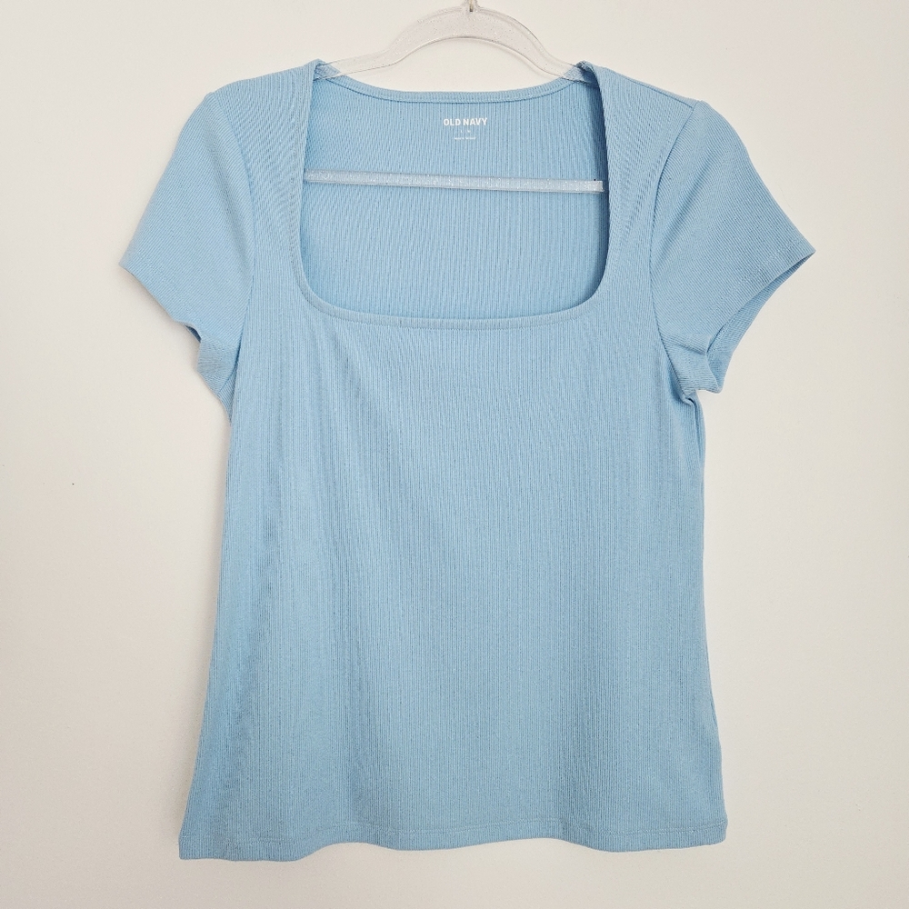 🆕️Light Blue Ribbed Top Size Large - Picture 1 of 3